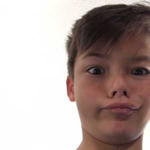 Meet your Posher, Alexia